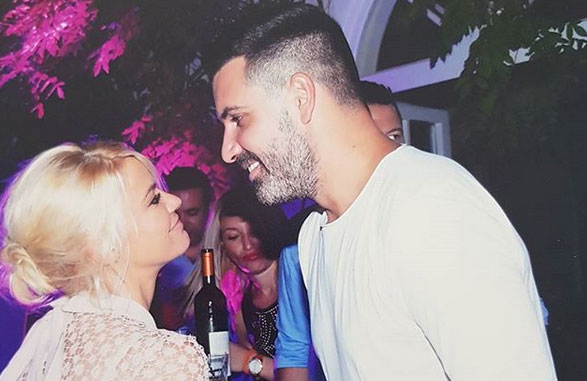 СТИГЛА КАТЈА: Наташа Беквалац родила другу ћерку